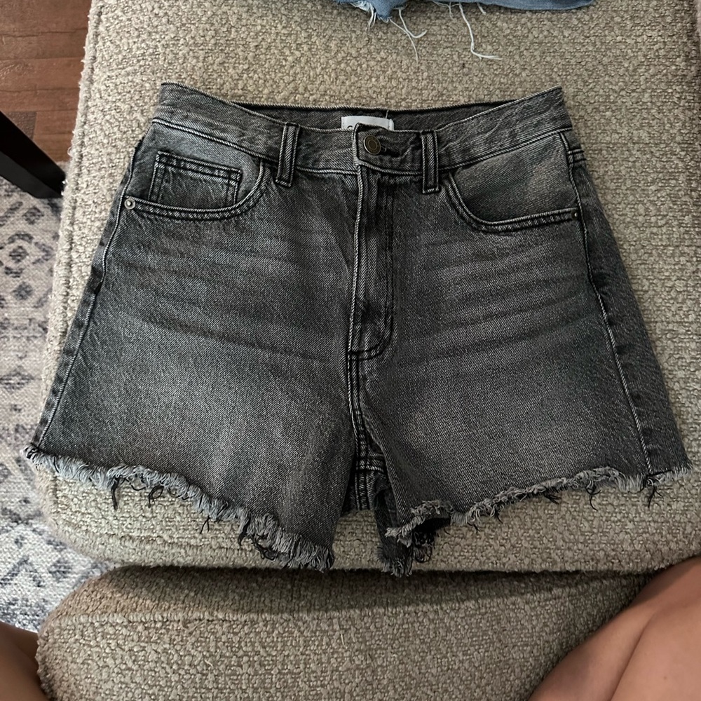 Cello black jean shorts, size small